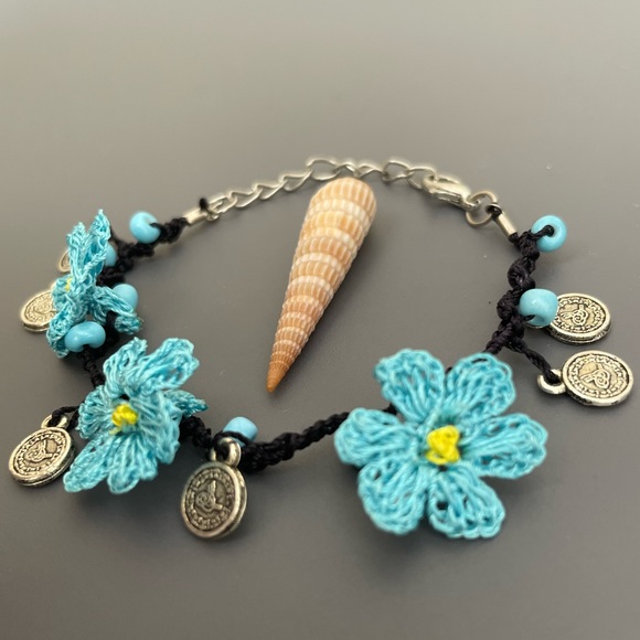 Handmade Floral Anklet, Ankle Bracelet, Boho Beach Ankle Accessory, Turquoise - Picture 2 of 2